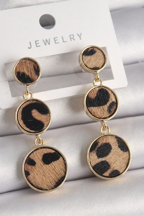 Pirinç Gold Renk 3 Lü Leopar Desenli Sallantı Daire Plaka Model Kadın Küpe